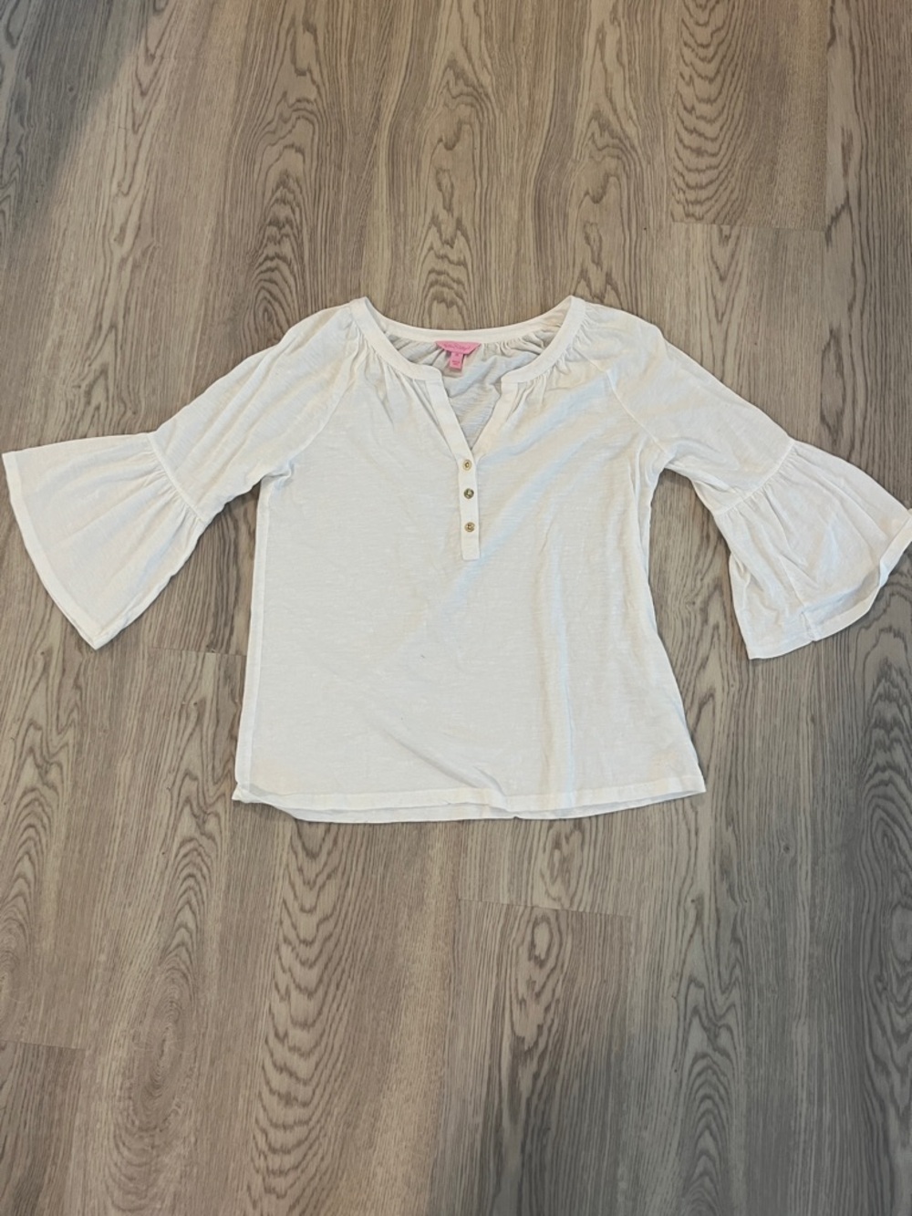 Lilly Pulitzer Women’s White Button Henley Bell Sleeve Top